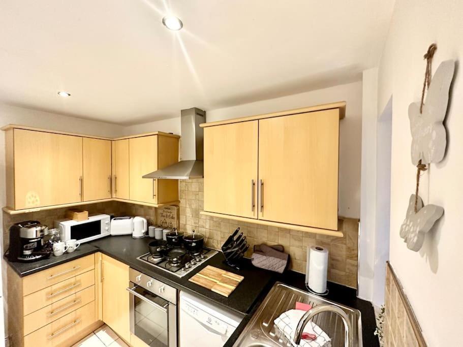 Cottage,Cinema Room,Log Burner Blaenavon 외부 사진