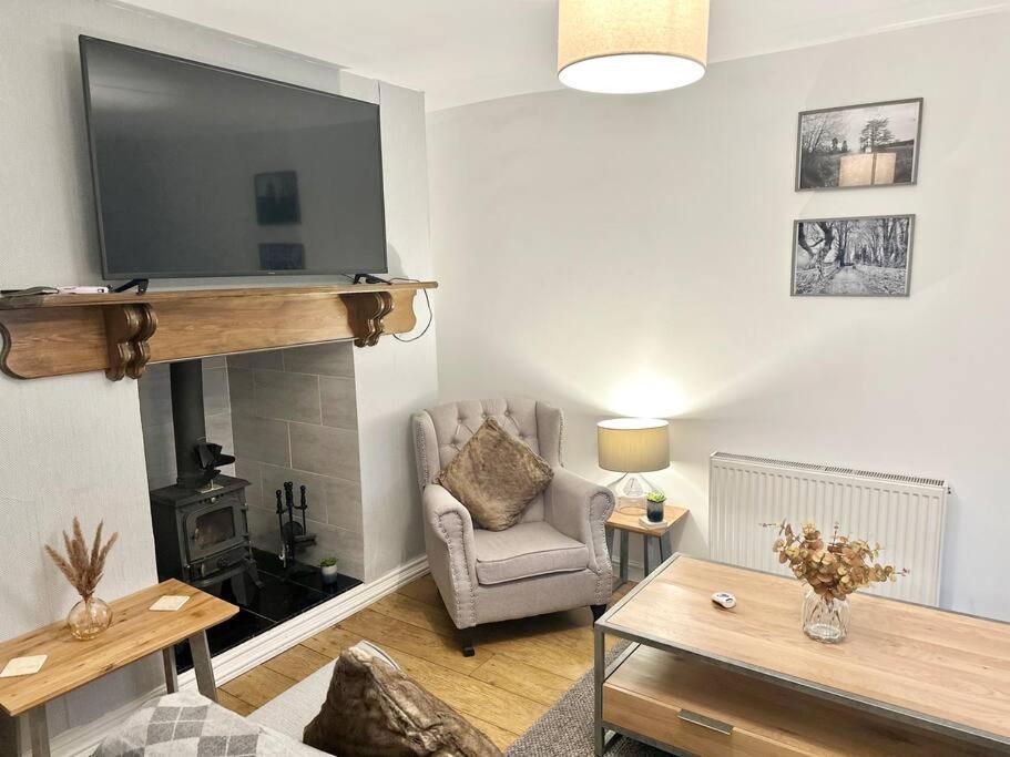Cottage,Cinema Room,Log Burner Blaenavon 외부 사진